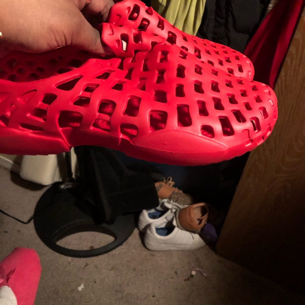 Clogs